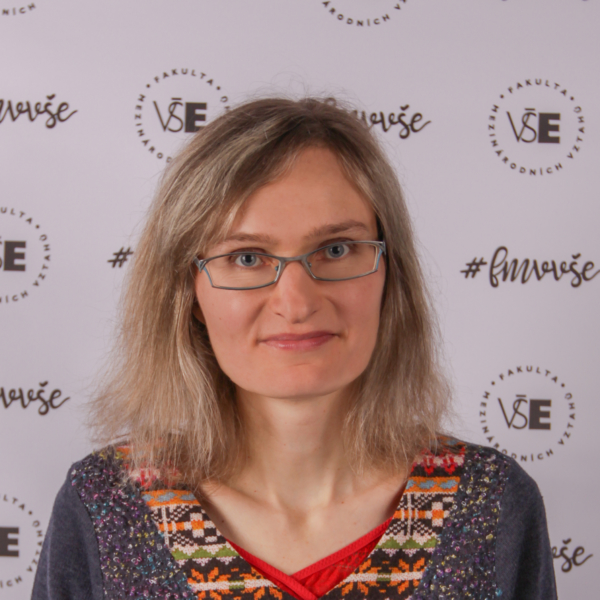 Nicole Grmelová: Czech Republic – Cross-compliance Criteria for Farming and Processing Edible Insects.