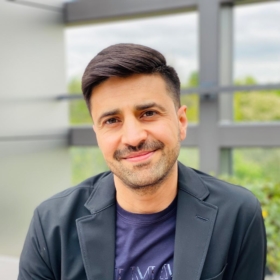 Dr. Pamir Halimzai received the Josef Hlávka award