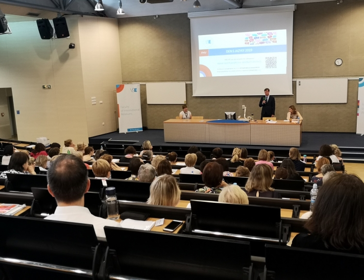 FIR hosted a “Day with Languages” Conference