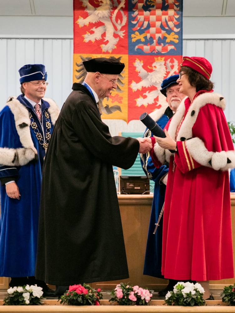 Dutch Sociologist, Author of the Theory of Cultural Dimensions and the Honorary Doctorate of the University of Economics, Prague Geert Hofstede Passed Away