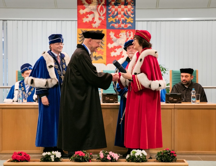 Dutch Sociologist, Author of the Theory of Cultural Dimensions and the Honorary Doctorate of the University of Economics, Prague Geert Hofstede Passed Away