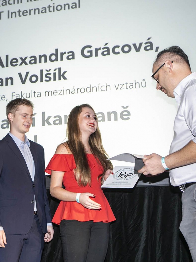 Students of Retail Marketing won the POPAI STUDENT AWARDS 2019 Competition