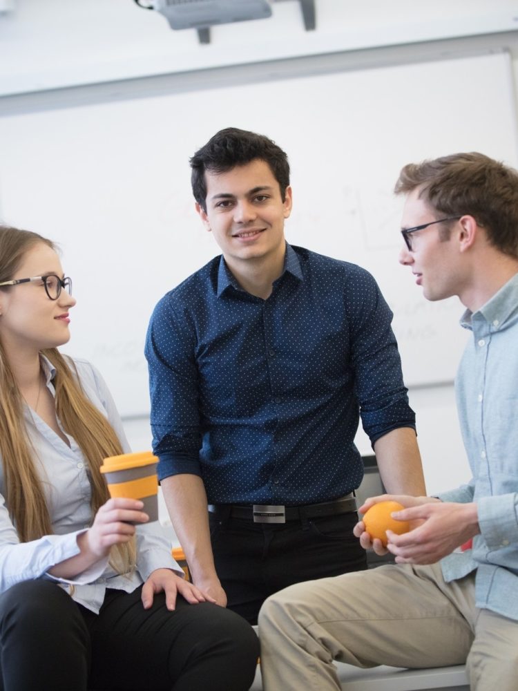 Students Will Connect With Graduates Again. FIR Has Launched the Second Year of the Alumni Mentoring Program.