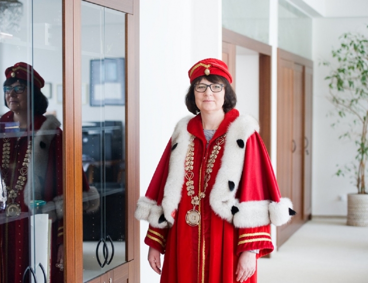 The book by PhDr. Ing. Radka Havlová, PhD. gained the prestigious VŠE Rector’s award